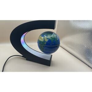 Magnetic Levitating Floating Globe LED Desk Decor Anti-Gravity Rotating Map